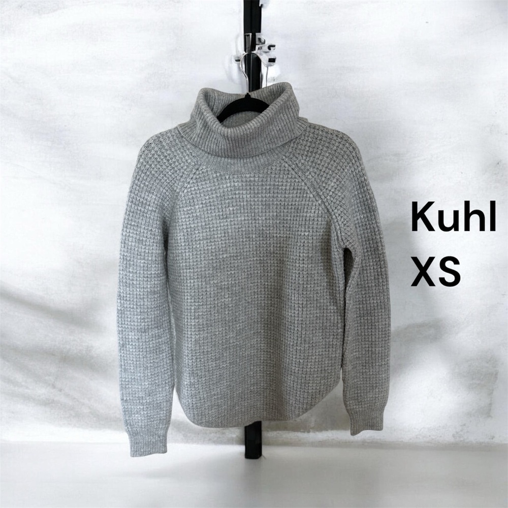 🍀Kuhl Women's Light Gray Turtleneck Sweater